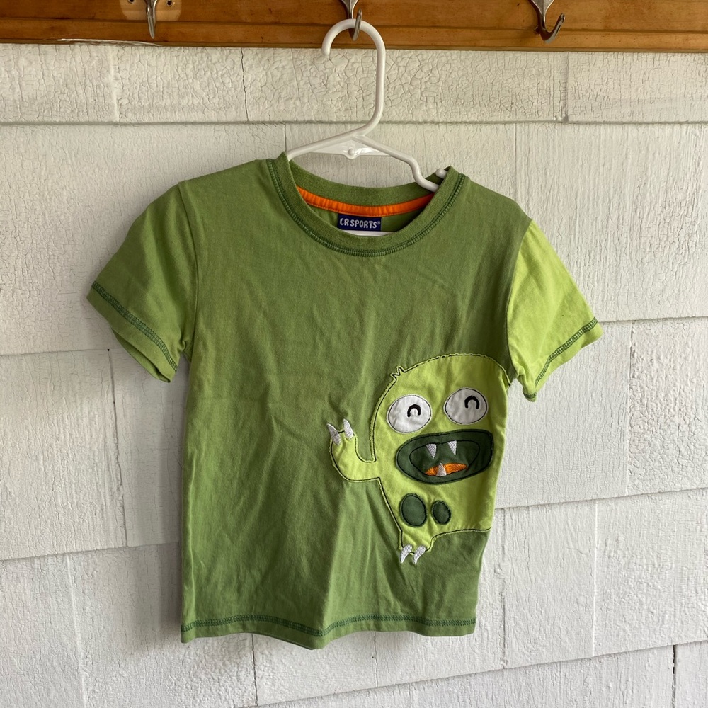 Adorable 3T Monster Appliqué T-shirt
